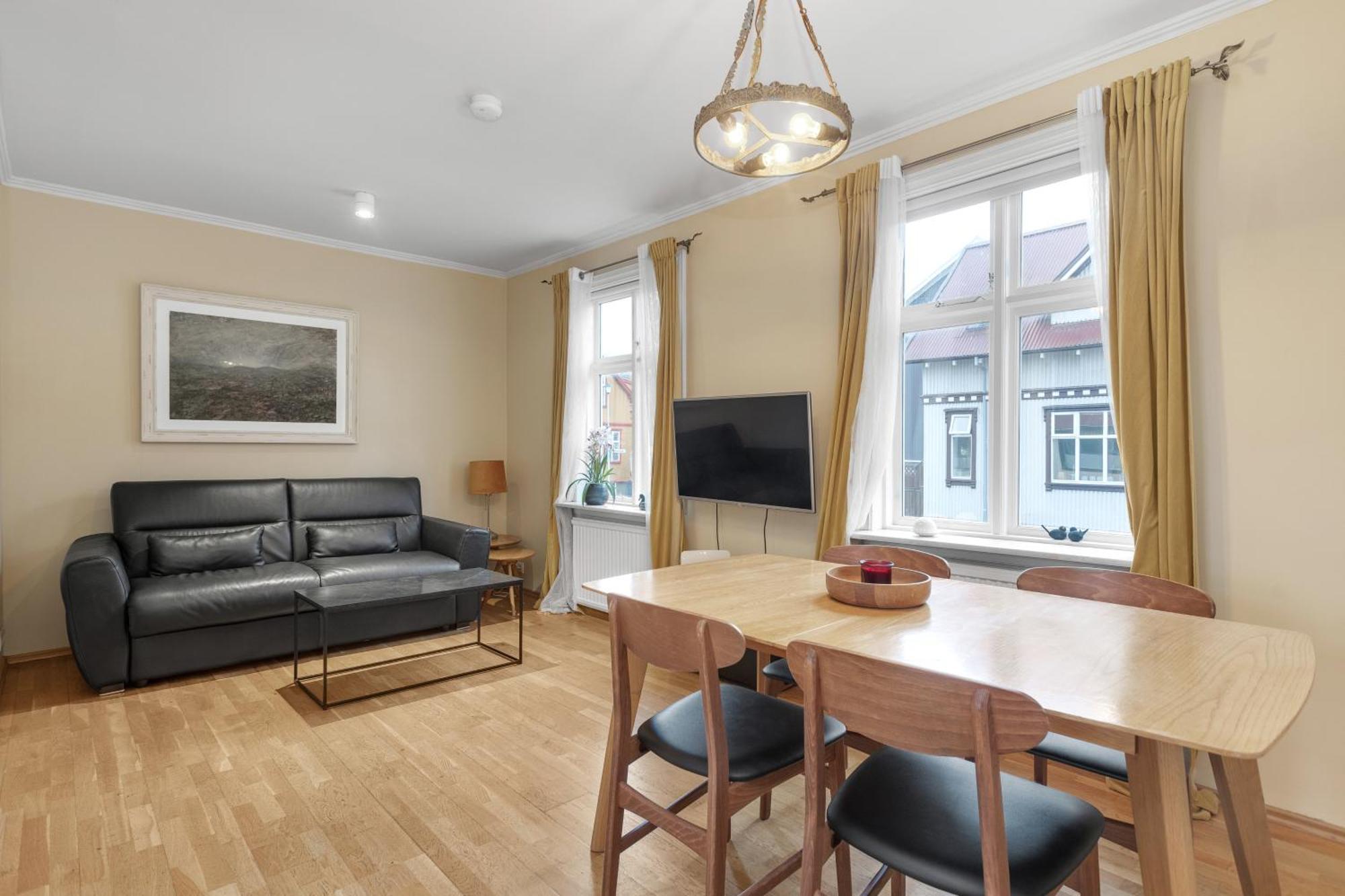 Live As Locals Apartments Reykjavík Eksteriør bilde